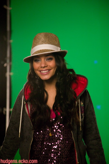 hudgens_sneakernightdb9s0189.jpg